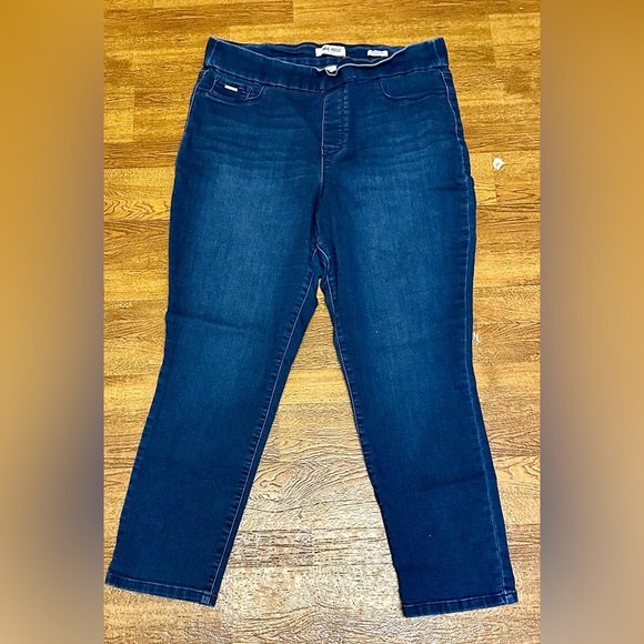 Nine West Pull-on Crop Jeans - Picture 1 of 5